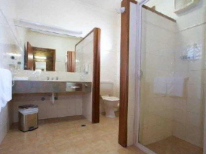 Best Western Golden Grain Motor Inn