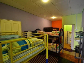Lazy Boys Budget Guest House