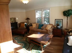 Modern❤️Smart Jetted Tub Hdtv AC Wifi King Keurig