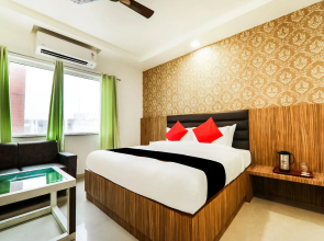 Capital O 46540 Imperial Hotel