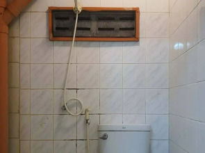 Freesia Saladaeng Silom Apartments