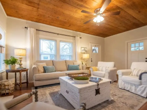 New-ethel Rose Cottage-5 min to Magnolia Silos