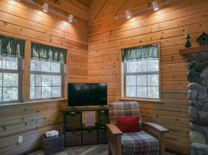 Chipmunk Lodge