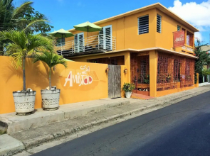 Casa de Amistad
