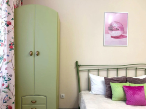 Apartments on 43b Lesnikov Street