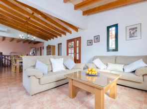 Villa Pula Viñas