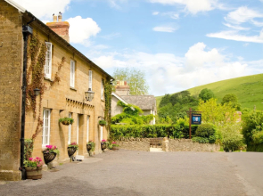 The Queens Arms