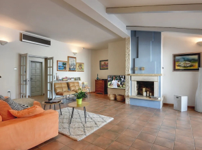 Villa in Stinjan With Pool and Sea View