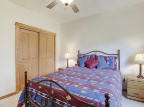 44 Glenwood Ct 3 Br Home by RedAwning