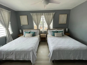 Blue Pearl-4 D'Luxe Beach Retreat