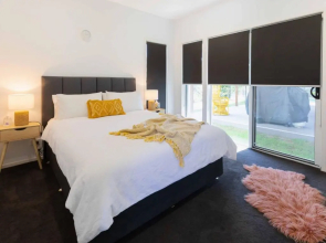 The Beach Oasis @ 360