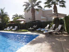 Villa Alysia by Ezoria