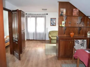 Akácliget vendégház