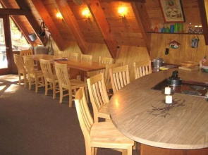 Alpine Meadows Cabin in the Woods