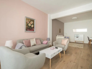 Fm Premium 1-Bdr Apartment - Chic And Spacious