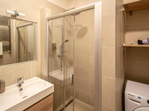 Ruterra Apartments by Cathedral