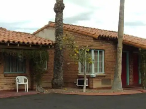 La Siesta Motel