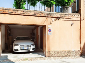 Ferrara Casa Dell'Archivòlto Con Garage