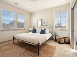 Fiano by Avantstay Centrally Located Haven w/ Stunning Courtyard & Pool Table