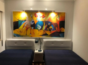 Art 13 - Apartamento com piscina