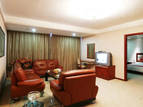 Yixing Hotel