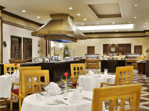 Hilton Alexandria Green Plaza