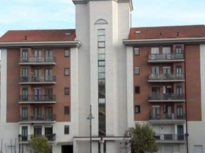 Artemide residence