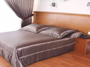 Ucem Hotel