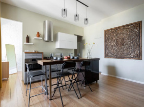 Рядом с Эрмитажем