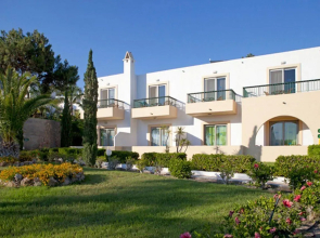 Hotel Pefkos Beach