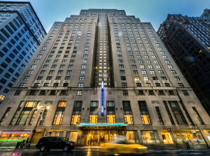 The New Yorker Hotel by Lotte Hotel