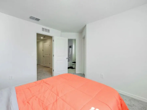 Newly Built Townhome 8 Mi to Manatee Viewing Ctr!