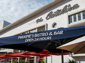 Catalina Hotel & Beach Club