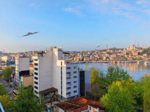 Csk The Halich Port Istanbul