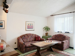 Apartment Miba - close to the sea & parking: A1 Tribunj, Riviera Sibenik