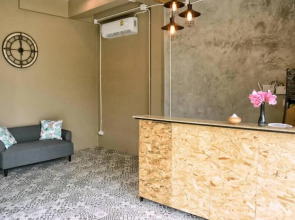 Sleepy Station - Hostel