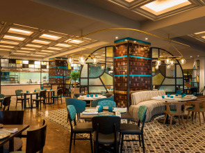 Sheraton Mall of the Emirates Hotel, Dubai