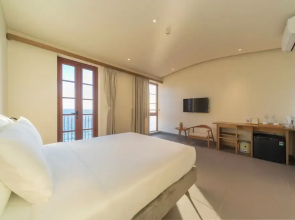 SOLANA Hotel Sunset Town Phu Quoc