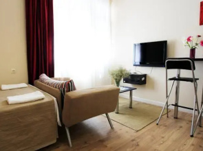 Zebra Homes Hotel