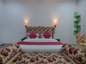 OYO 19642 Shiv Villa