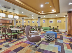 Fairfield Inn & Suites by Marriott Burlington