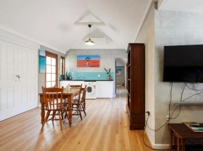 Binks Beach House - South Fremantle