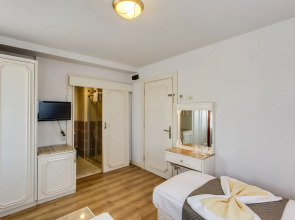 Sherwood Premio Hotel