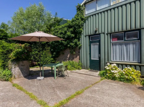 Peaceful Retreat Near Zeeland Beach