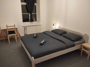 Lighthouse Hostel & Rooms