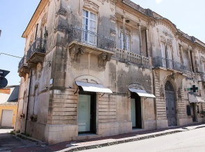 Palazzo Nicastro Guest House Red