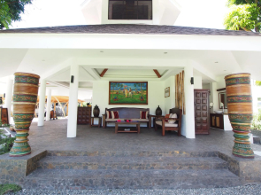 Vida Homes Condo Resort