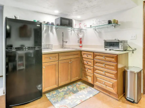Walk to Main St: Carbondale Apt w/ Shared Patio