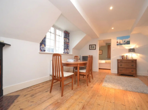 The Grange Apartment , Woodmancote 488906
