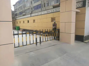 Linzhou Red Home Business Hotel